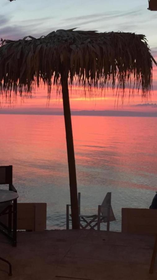 Hotel Bourbon Vama Veche Luaran gambar