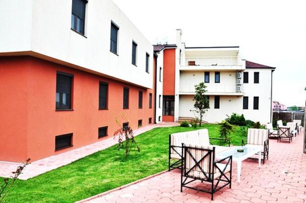 Hotel Bourbon Vama Veche Luaran gambar